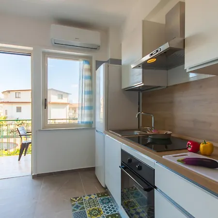 Little Paradise - Happy Apartment